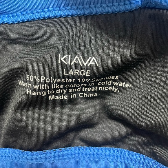 Kiava Sports Bra - Picture 2 of 4